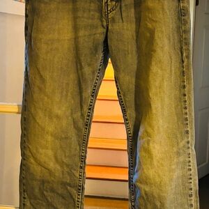 Levi's 559 faded blue jeans 32 x 32